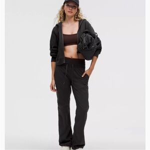 LULULEMON DANCE STUDIO PANTS SIZE 6 SHORT NWOT